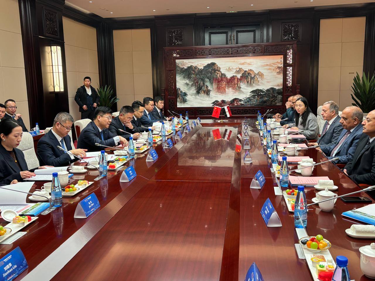 وزير الكهرباء يشهد توقيع اتفاقية إنشاء أول مصنع Inverters مصري صيني