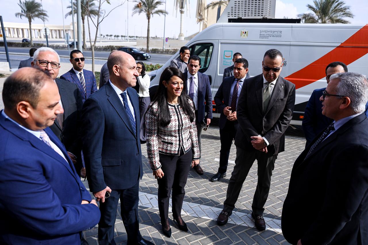 المشاط تشهد توقيع بروتوكول تعاون مع وزارة الداخلية لتسلم 10 مراكز تكنولوجية متنقلة