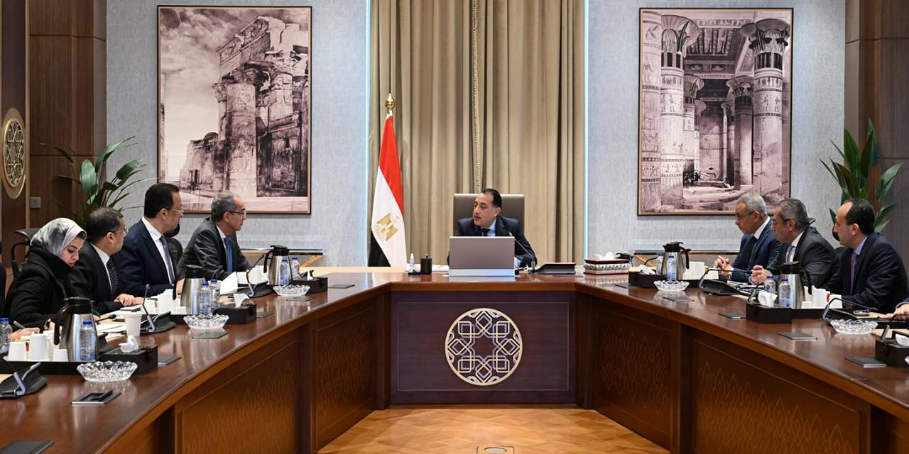 رئيس الوزراء يتابع الموقف التنفيذي لمدينة المعرفة