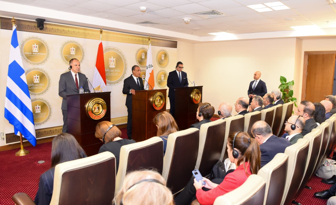 مشاورات سياسية لوزراء خارجية مصر واليونان وقبرص