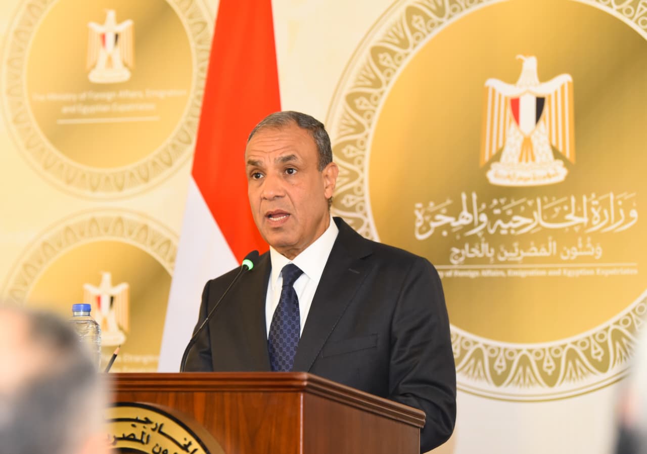 الدكتور بدر عبد العاطي وزير الخارجية