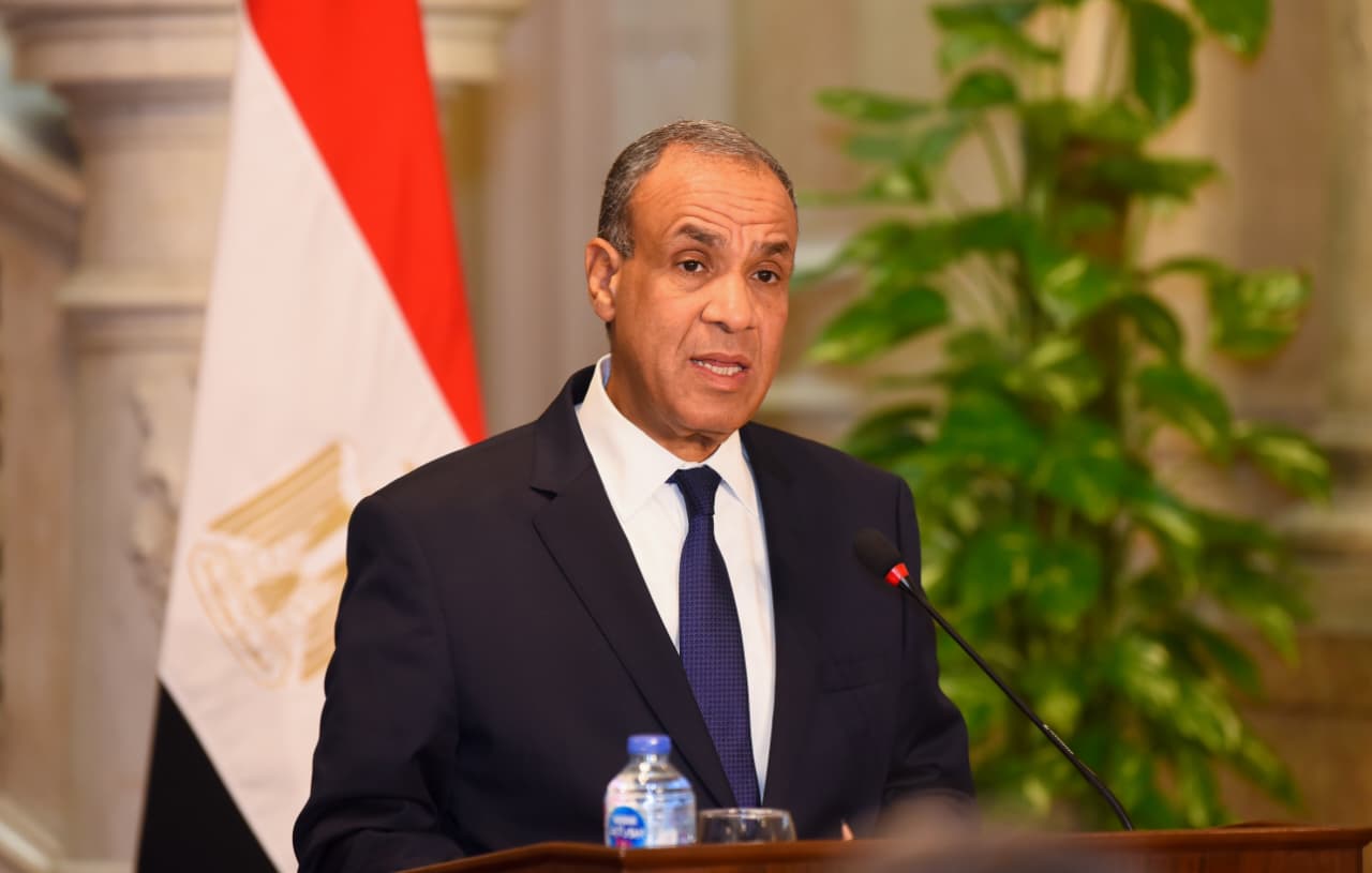 الدكتور بدر عبد العاطي وزير الخارجية