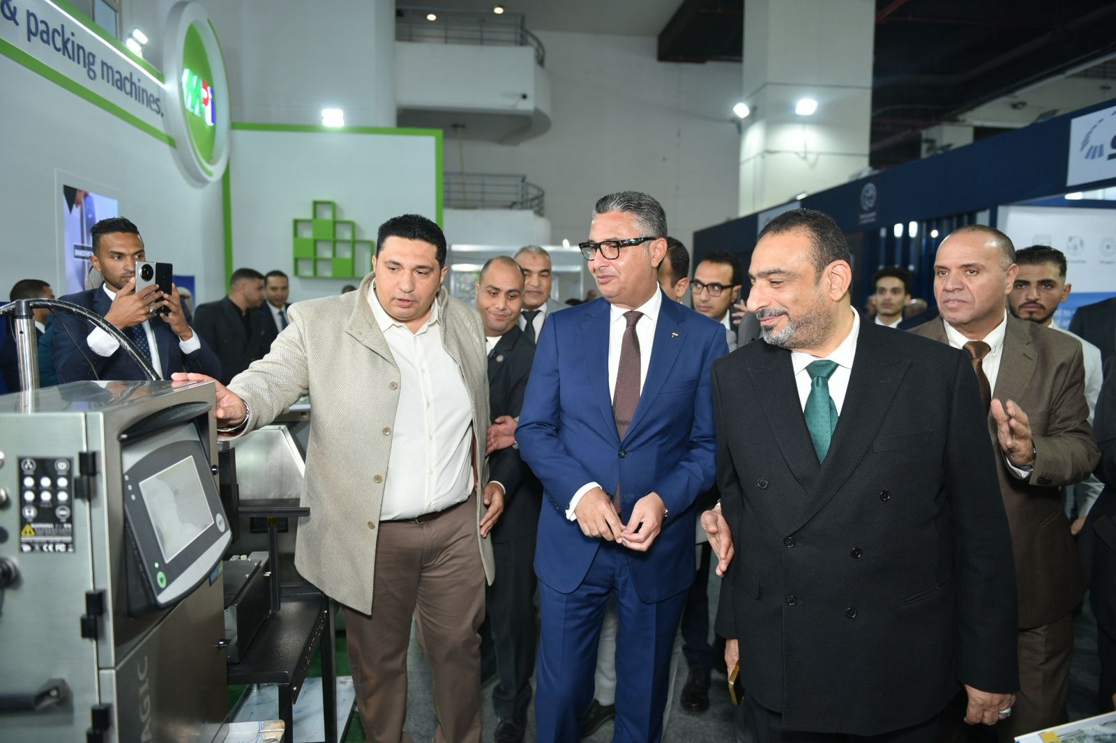 وزير التموين يفتتح المعرض الدولي لتكنولوجيا صناعة الحبوب