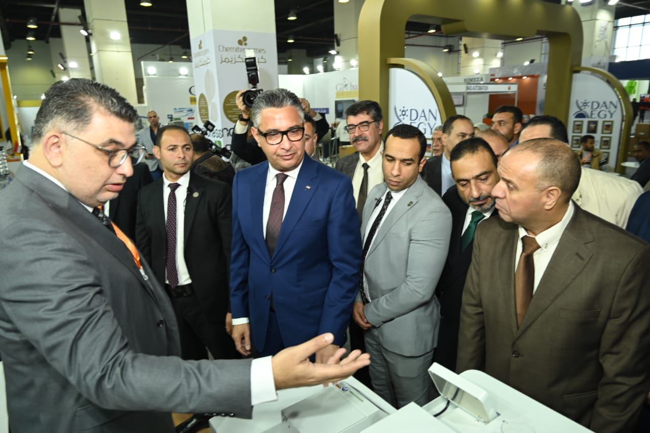وزير التموين يفتتح المعرض الدولي لتكنولوجيا صناعة الحبوب