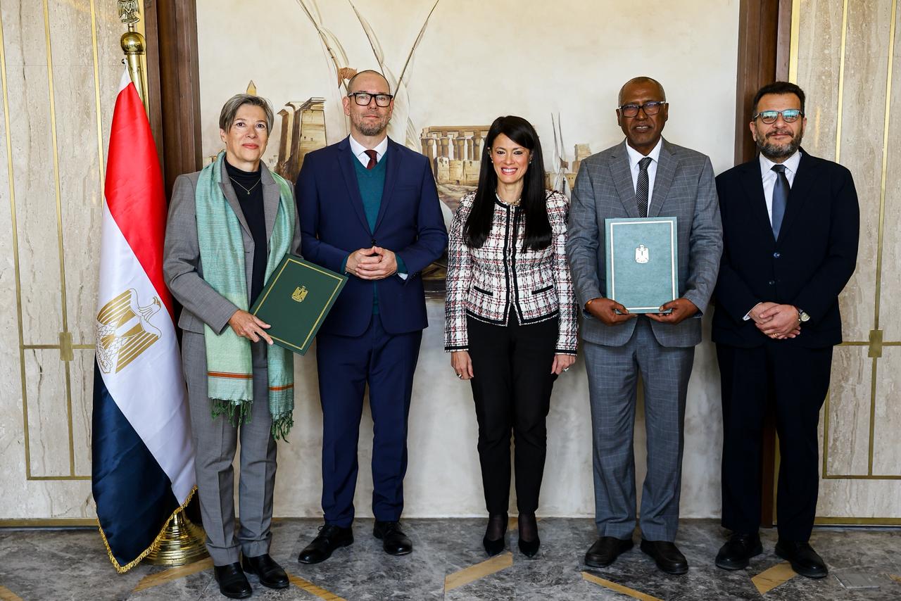 توقيع مذكرة تفاهم بين وكالة جي اي زد مصر والإيفاد