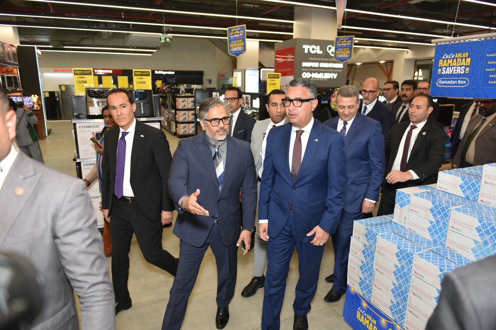 وزير التموين يفتتح فرع لولو هايبر ماركت بالتجمع الخامس