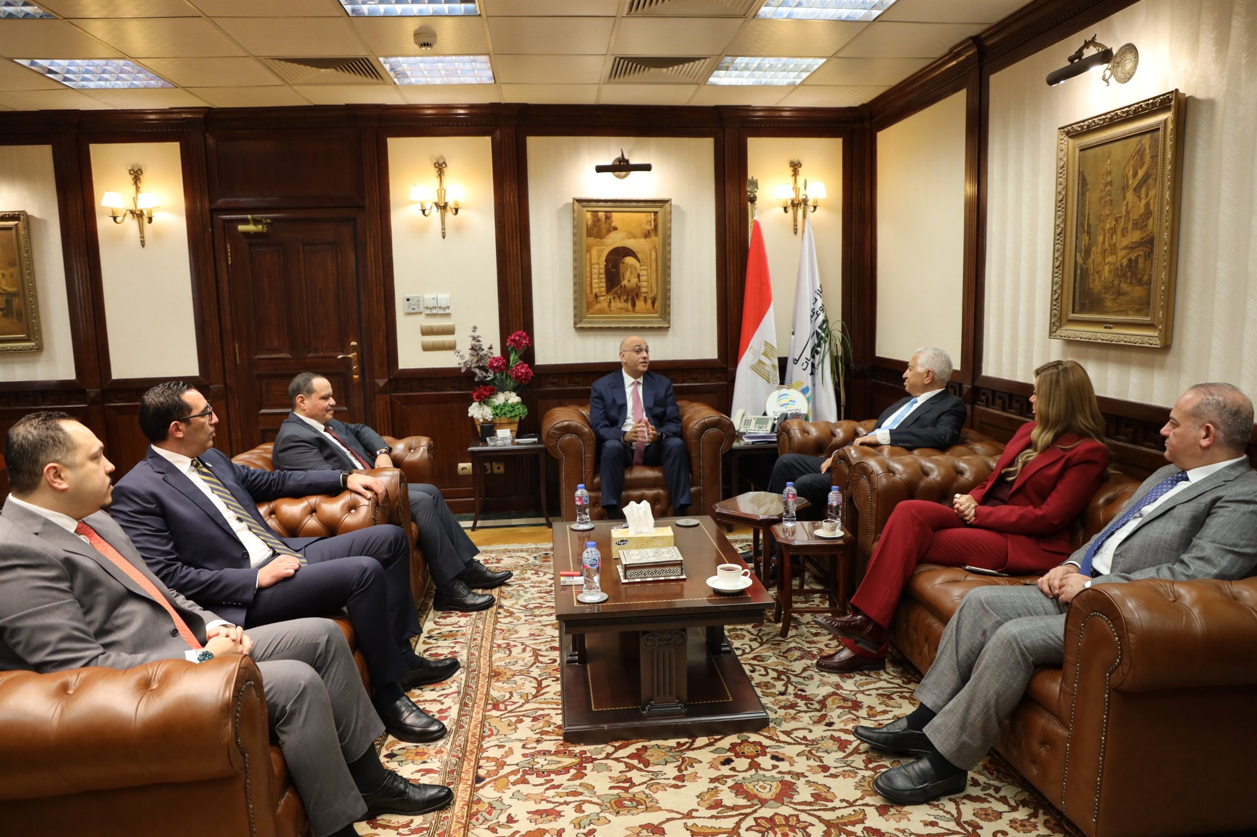 مذكرة تفاهم بين تنمية المشروعات والأكاديمية العربية 