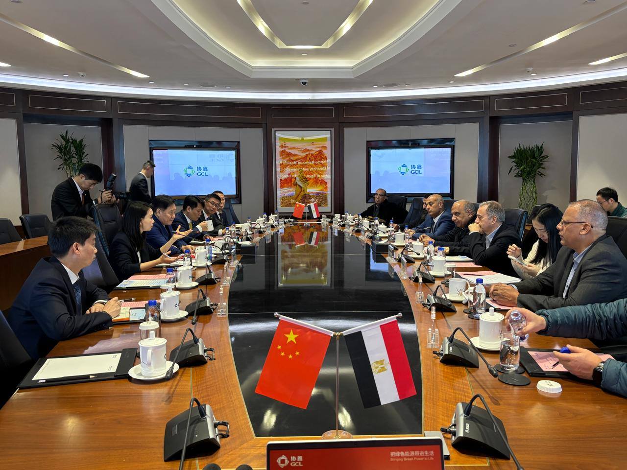 توقيع اتفاقية تعاون لتوطين صناعة الخلايا الشمسية