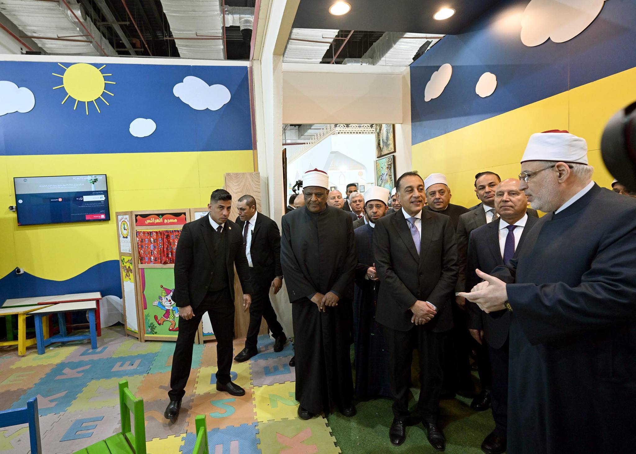 رئيس الوزراء يفتتح معرض القاهرة الدولي للكتاب