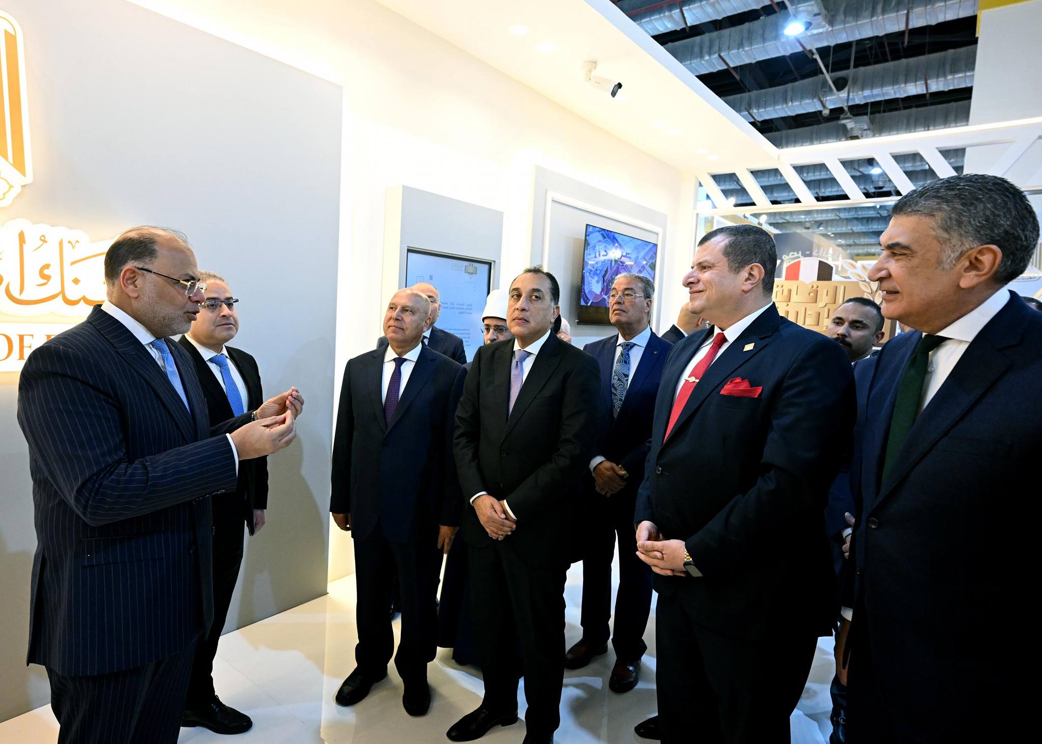 رئيس الوزراء يفتتح معرض القاهرة الدولي للكتاب