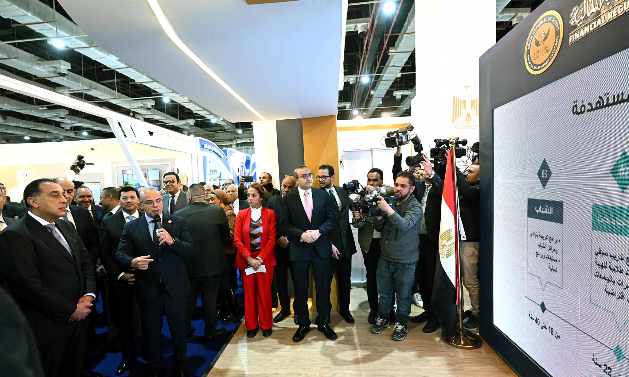 رئيس الوزراء يفتتح معرض القاهرة الدولي للكتاب