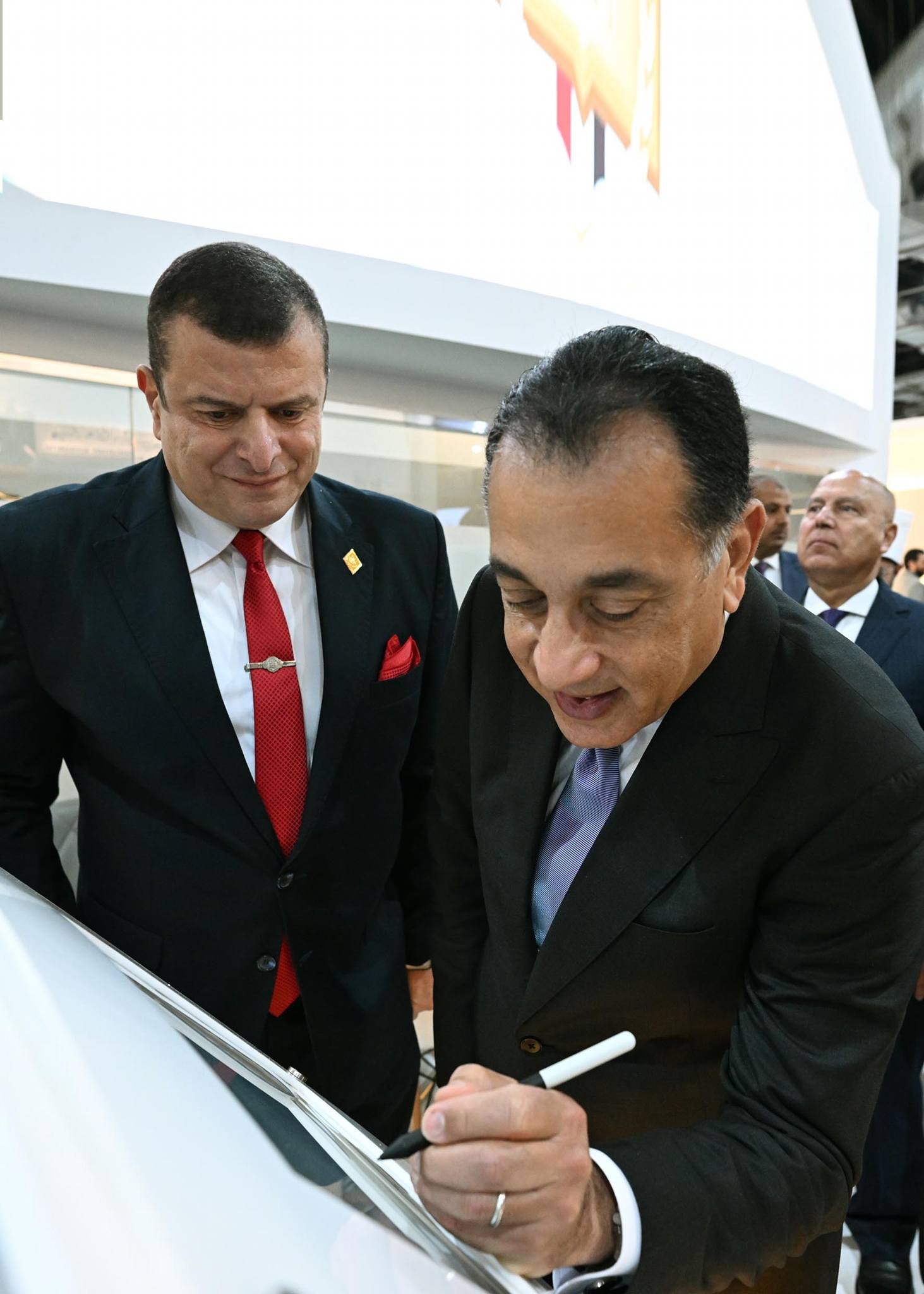 رئيس الوزراء يفتتح معرض القاهرة الدولي للكتاب