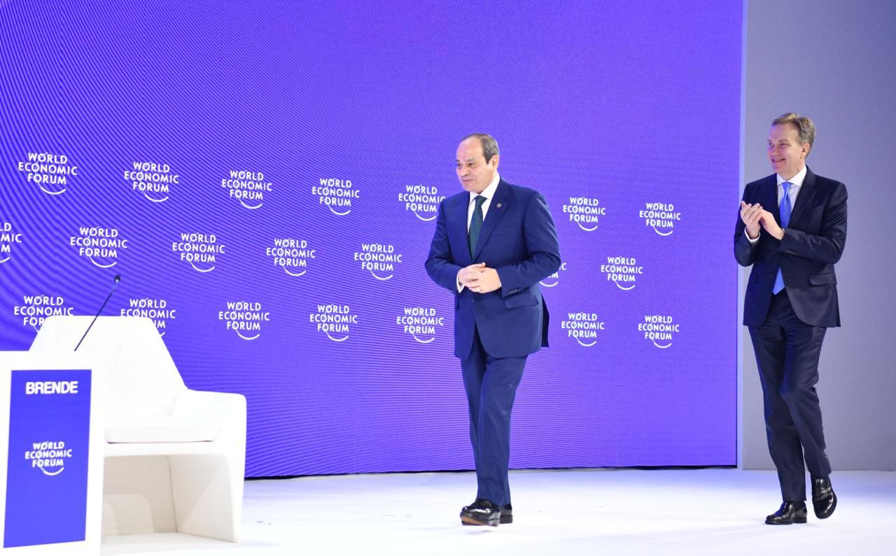 الرئيس السيسي في جلسة حوارية مع نخبة من قادة الأعمال الدوليين