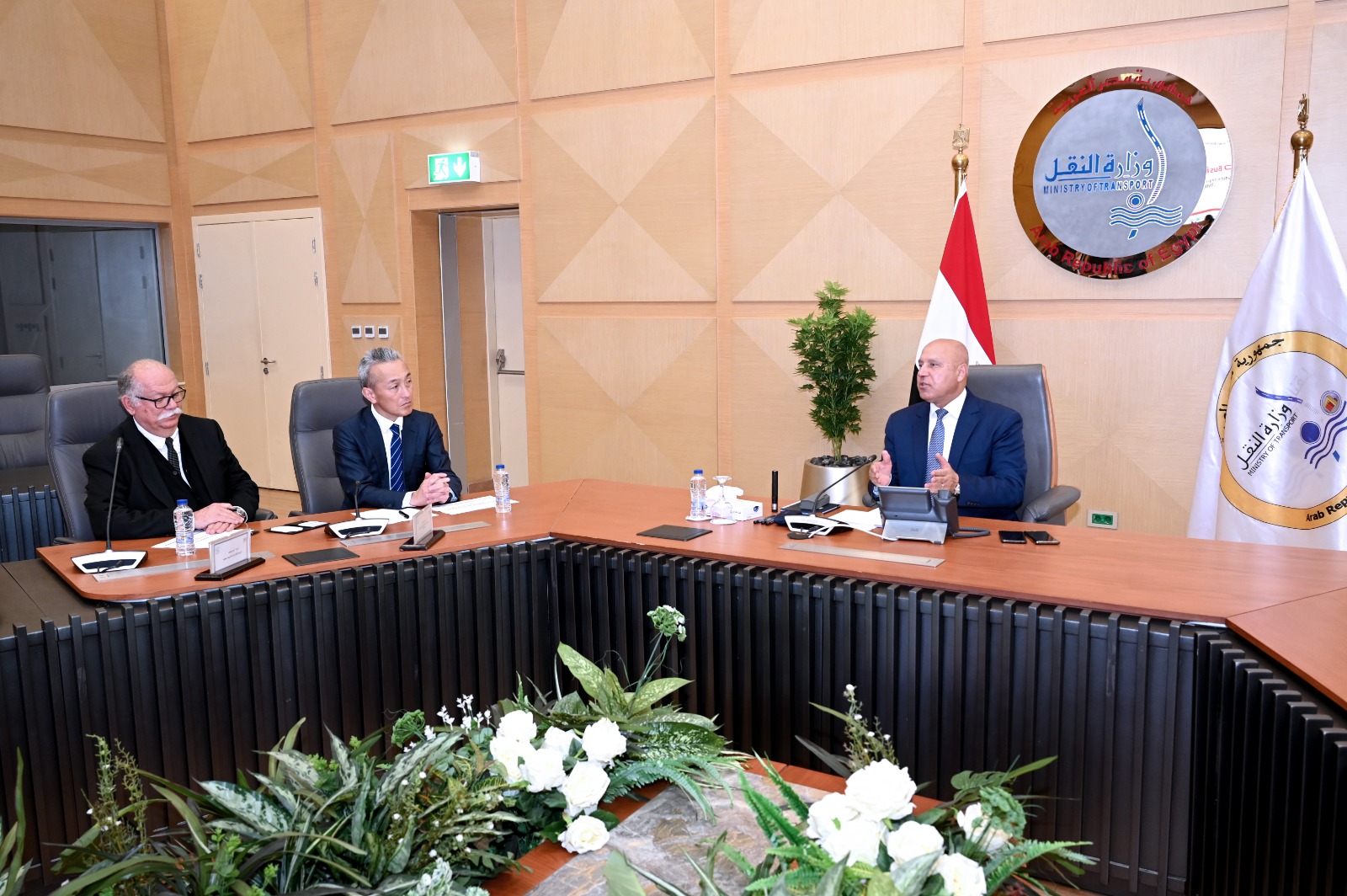 الوزير يجتمع مع وفد شركتي تويوتا إيجيبت لهندسة السيارات وتويوتا تسوشو