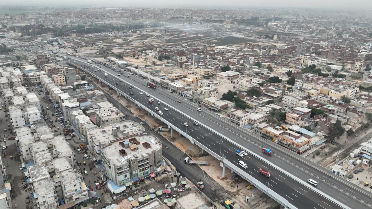 بدء التشغيل التجريبي لمشروع توسعة ورفع مناسيب كوبري العامرية