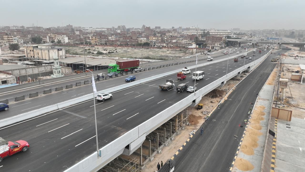 بدء التشغيل التجريبي لمشروع توسعة ورفع مناسيب كوبري العامرية