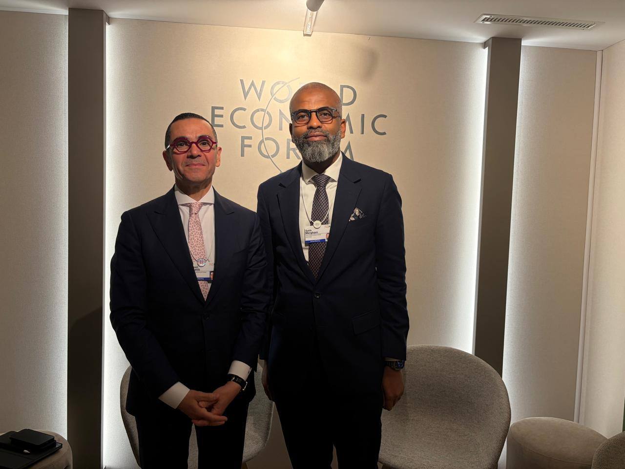 وزير الاستثمار مع الرئيس التنفيذي للعمليات بمجموعة العليان