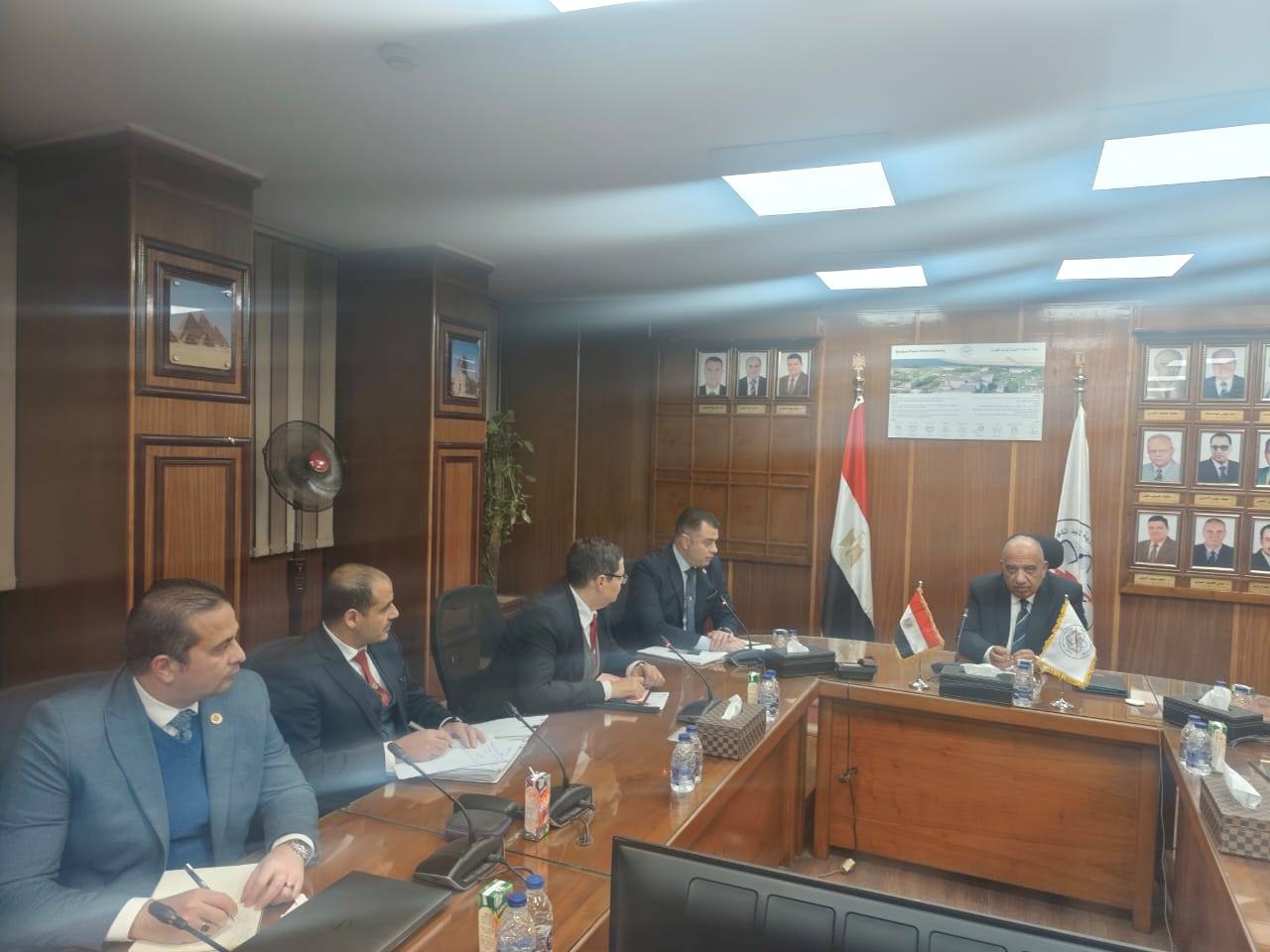 وزير الكهرباء يجتمع برئيس هيئة المحطات النووية