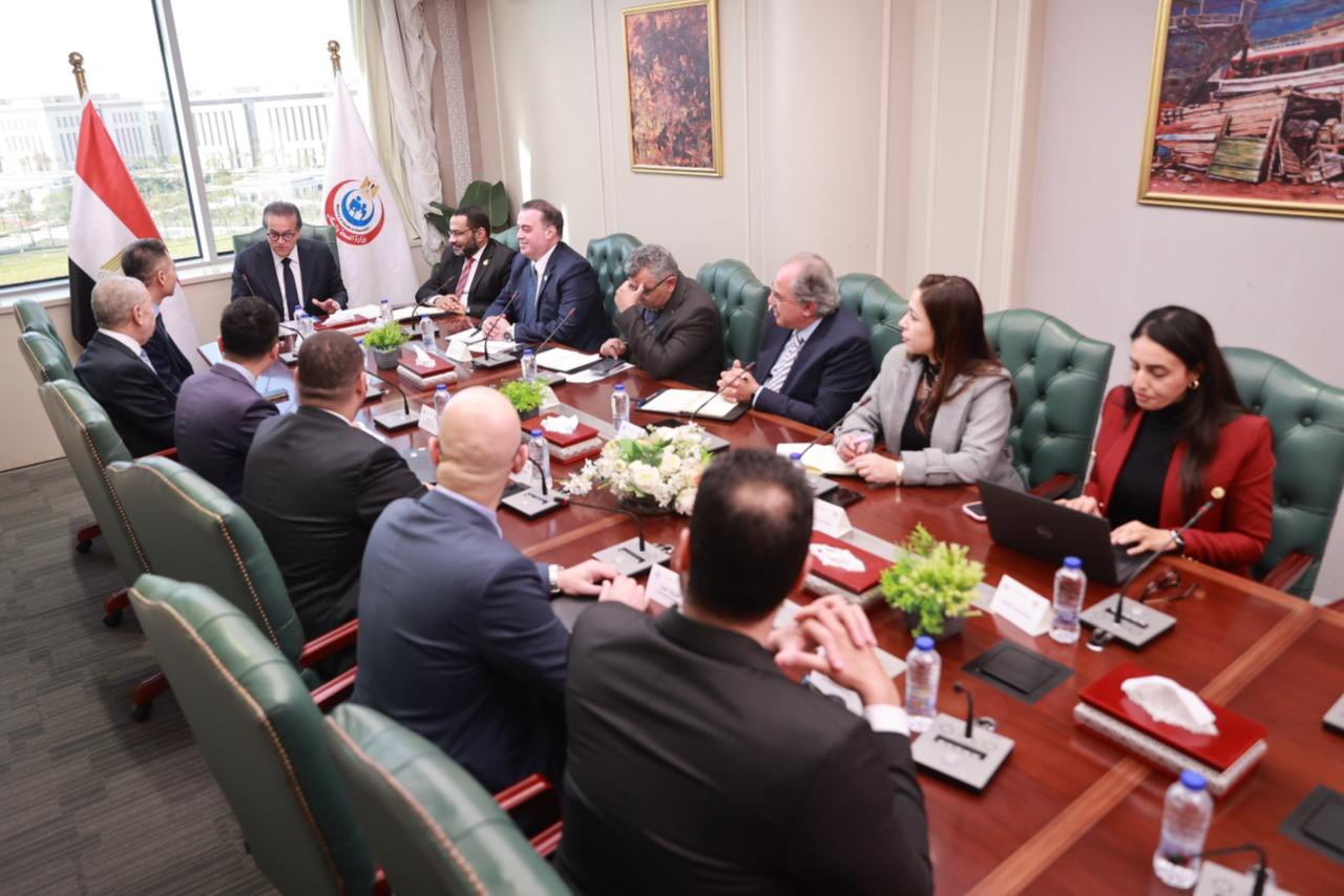 وزير الصحة يستقبل وفد شركة ميندراي الصينية