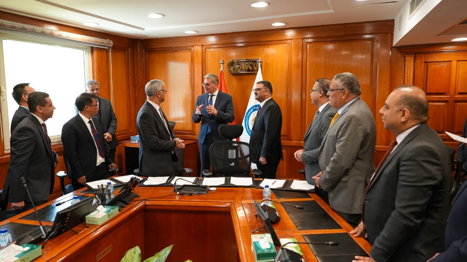 وزير البترول يشهد توقيع مذكرة تفاهم مع شينج فا الصينية