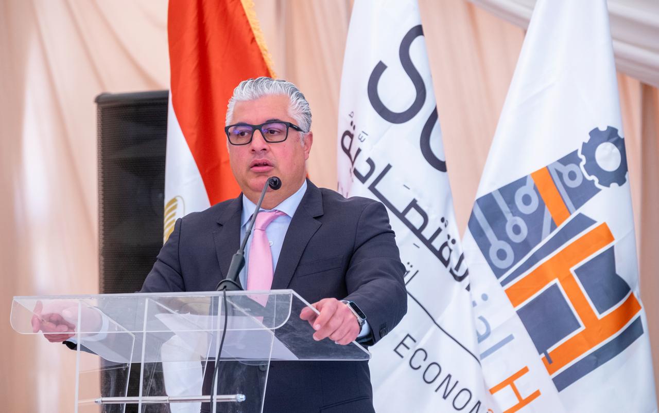 وليد جمال الدين رئيس اقتصادية قناة السويس