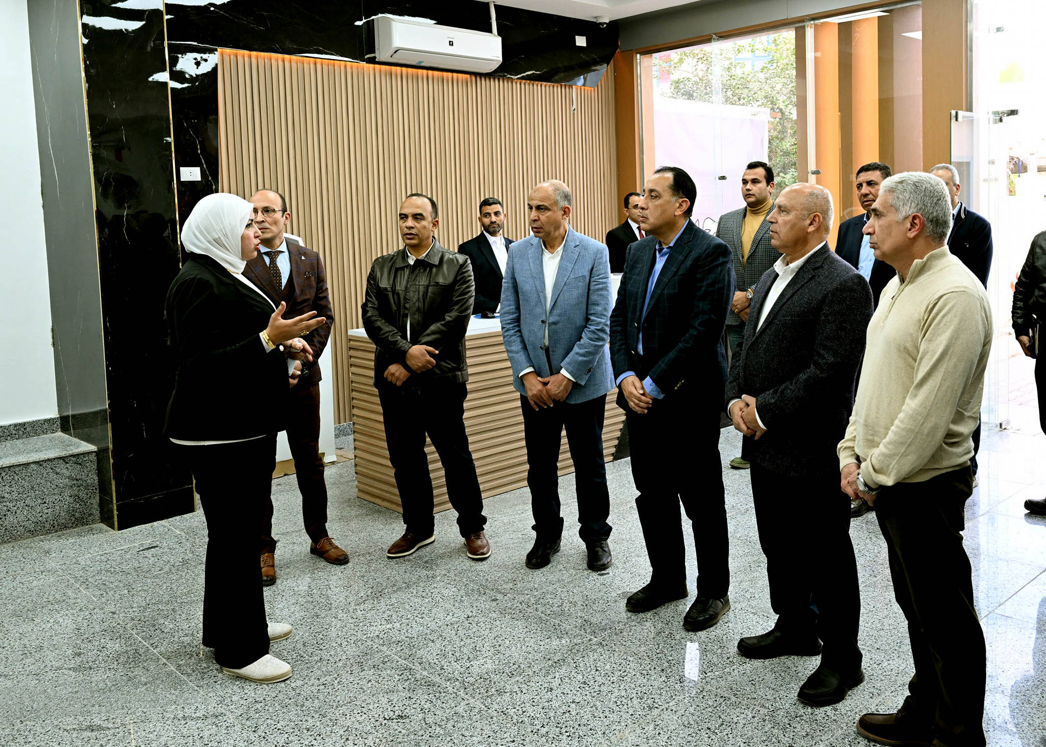 رئيس الوزراء يفتتح المركز التكنولوجي لخدمة المواطنين بالمنيا