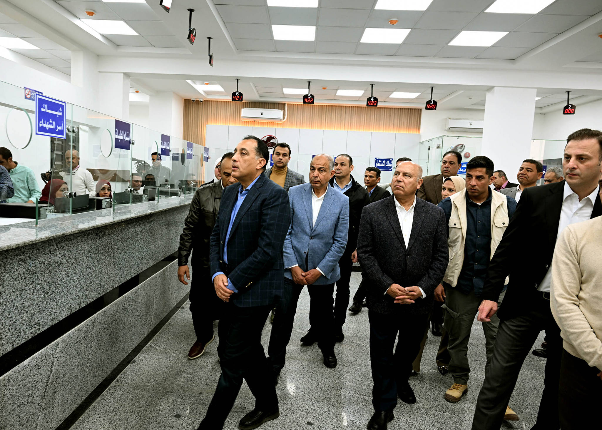 رئيس الوزراء يفتتح المركز التكنولوجي لخدمة المواطنين بالمنيا