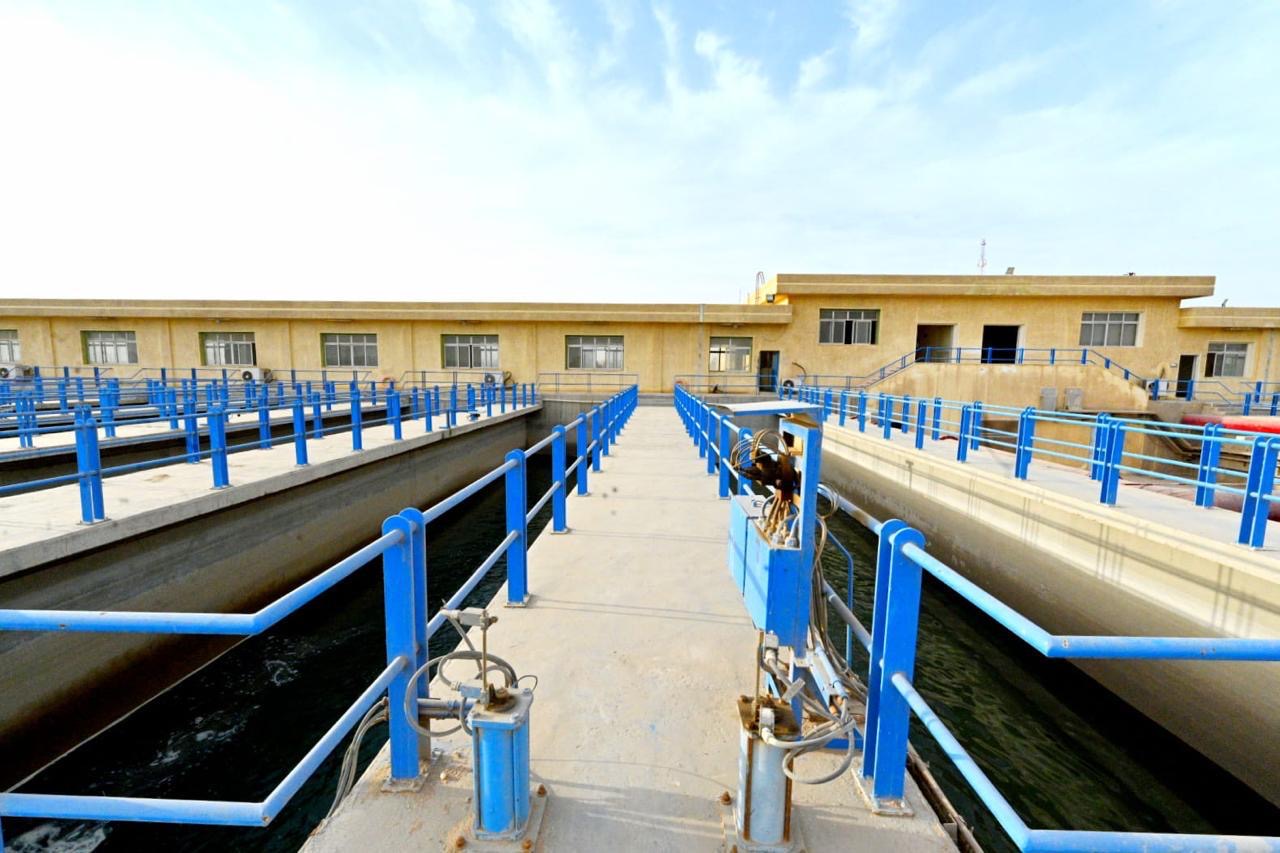 الشربيني يتفقد مشروع رفع كفاءة محطة تنقية مياه الشرب بالشيخ زايد