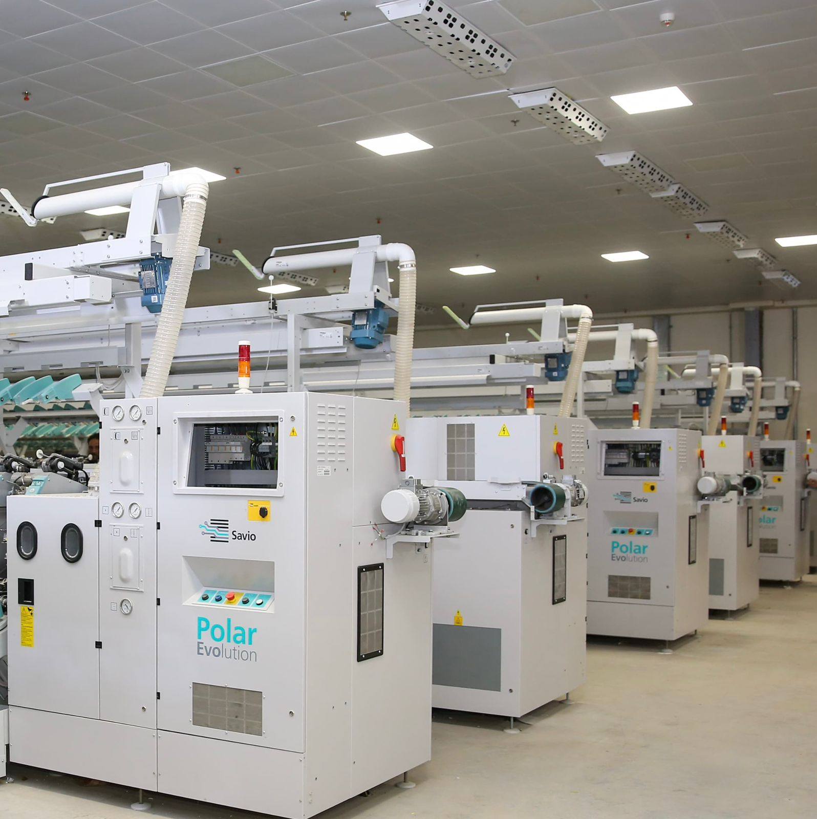 وزير قطاع الأعمال يتفقد جاهزية المصانع لتطوير صناعة الغزل والنسيج