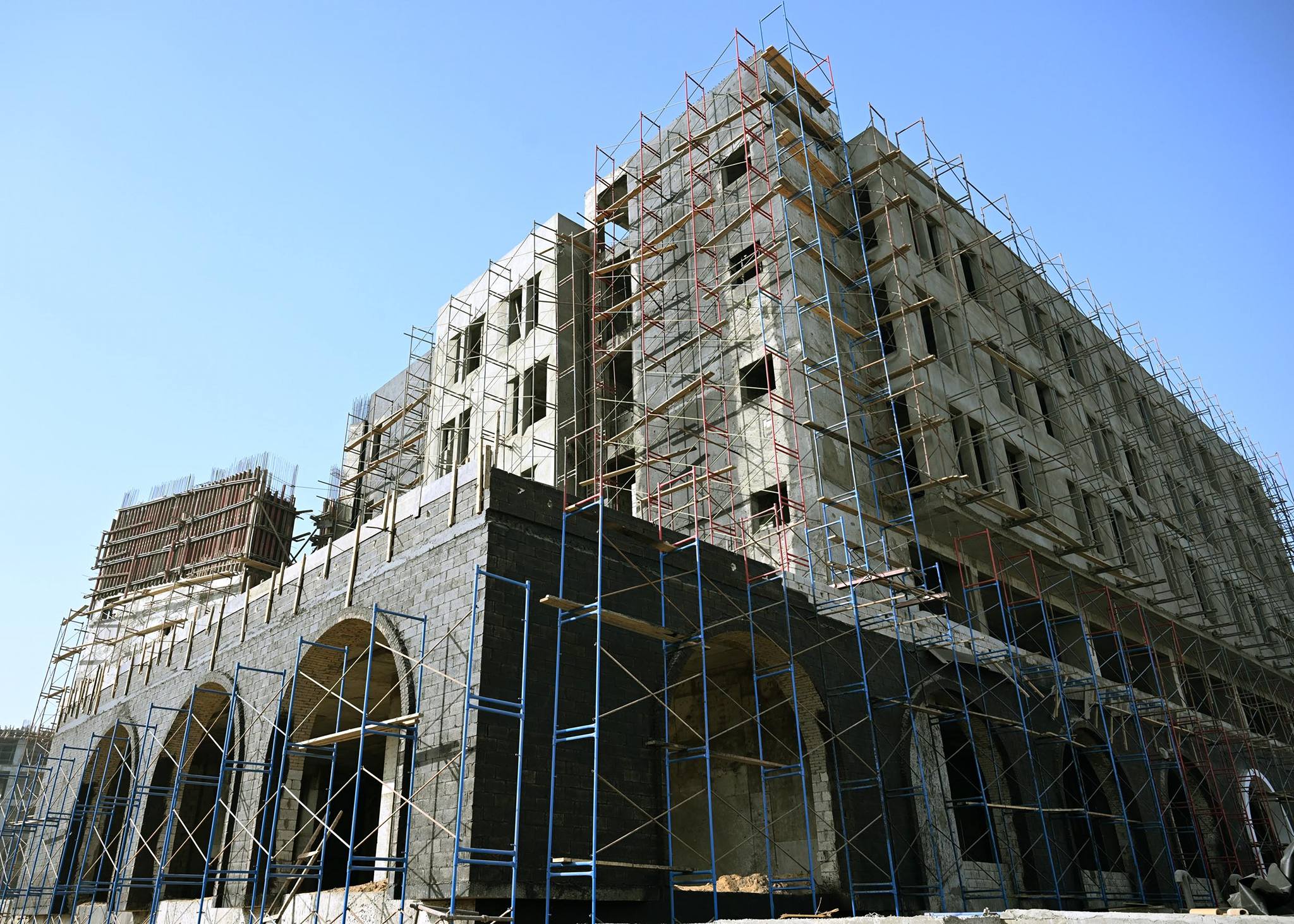 مشروع إنشاء مُستشفى هليوبوليس الجديدة