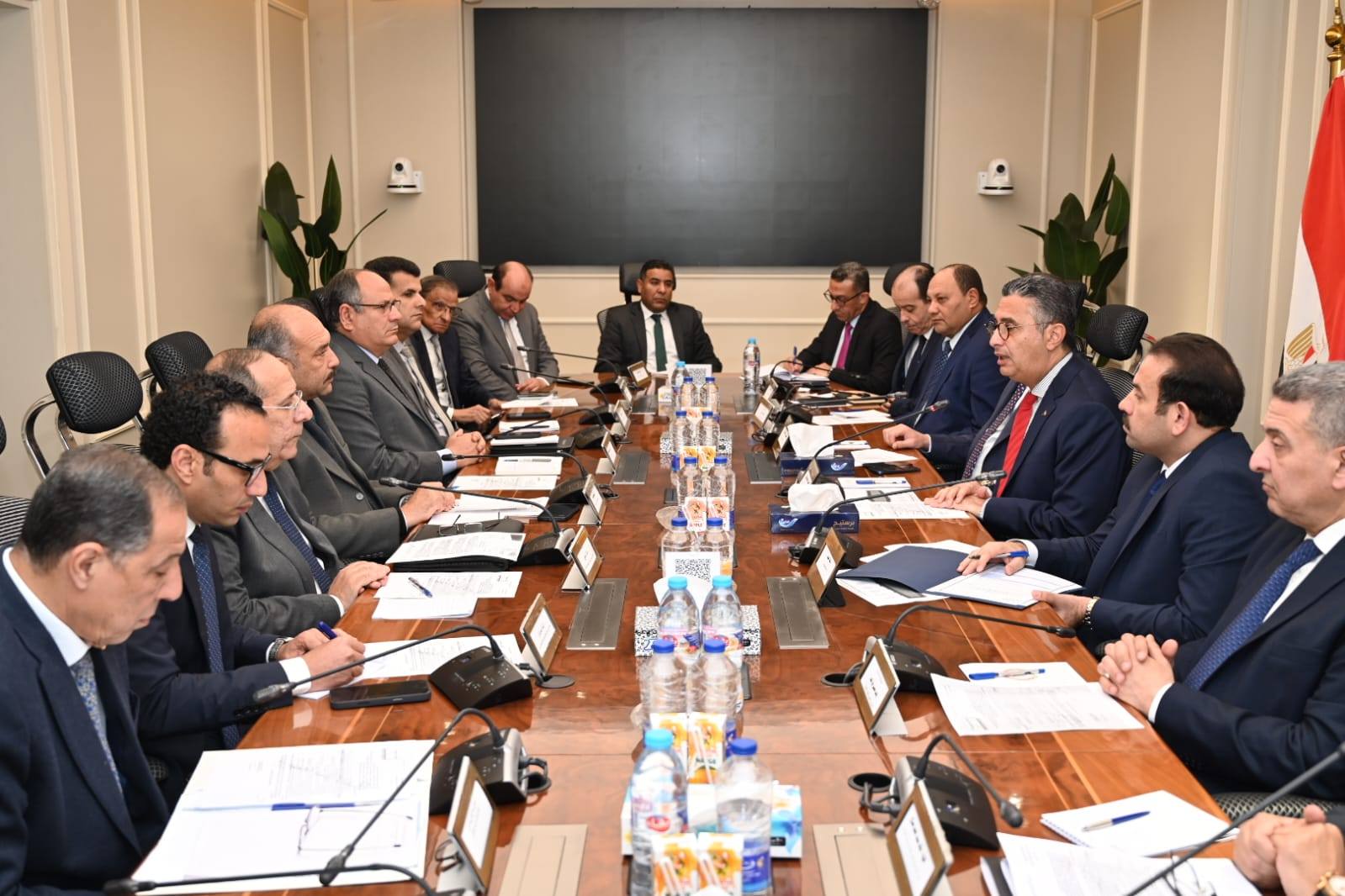 اجتماع وزيرا التموين والزراعة ورئيس جهاز مستقبل مصر