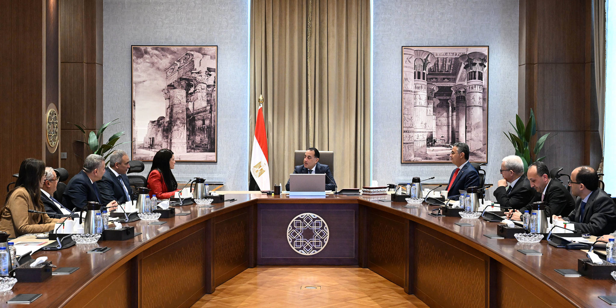 مدبولي يتابع خطط إعادة الهيكلة للهيئة العامة للسلع التموينية