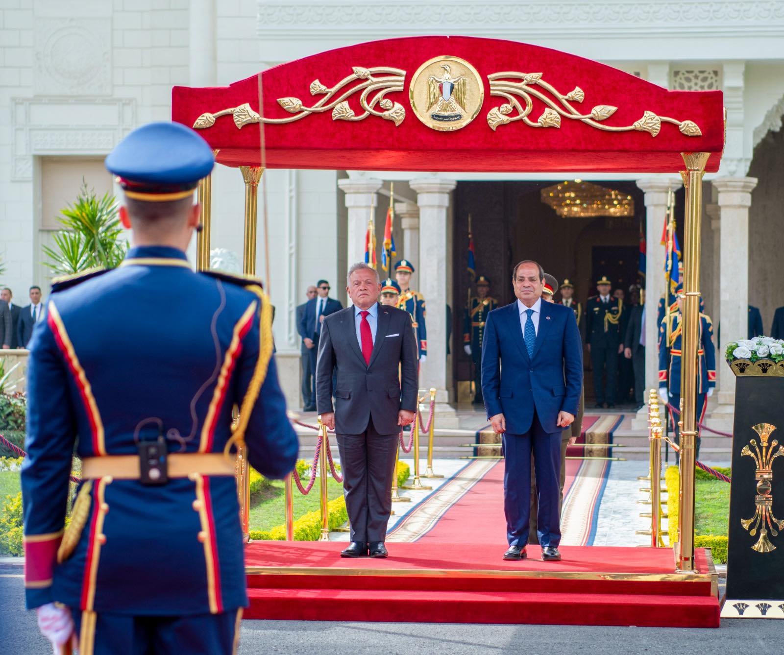 الرئيس السيسي يستقبل عاهل الأردن