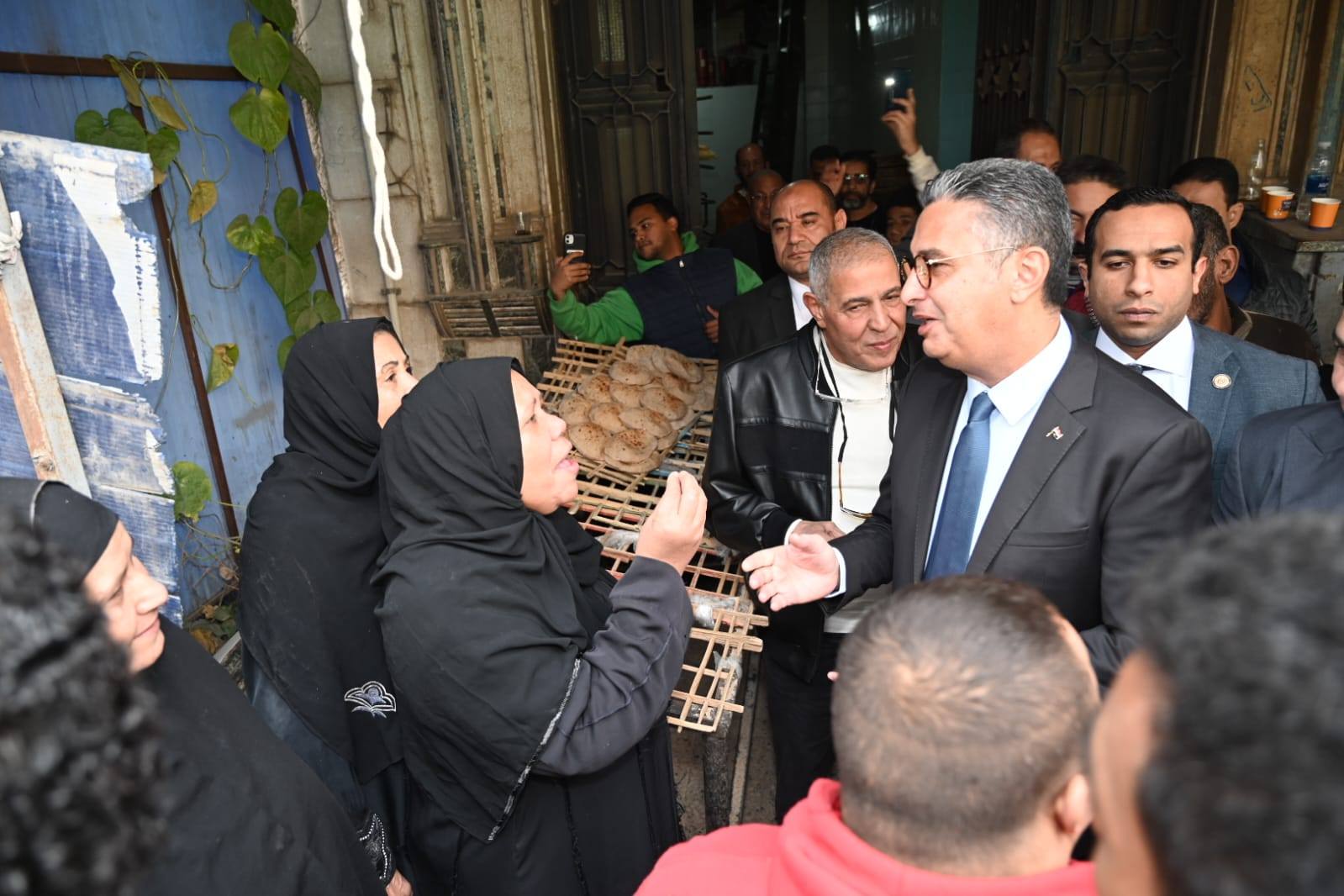 وزير التموين يجري جولة تفقدية موسعة بمحافظة القاهرة لمتابعة الأنشطة التموينية