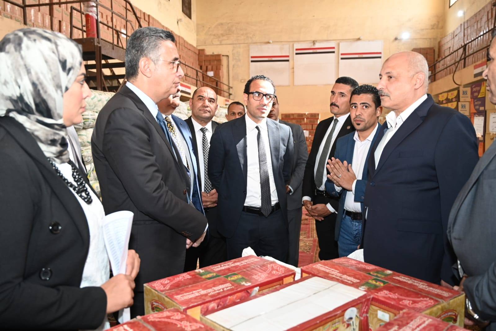 وزير التموين يجري جولة تفقدية موسعة بمحافظة القاهرة لمتابعة الأنشطة التموينية