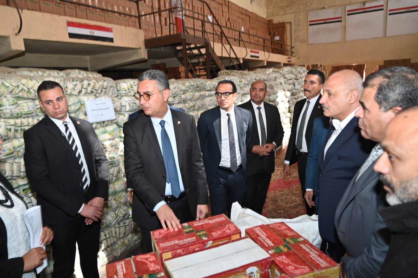وزير التموين يجري جولة تفقدية موسعة بمحافظة القاهرة لمتابعة الأنشطة التموينية