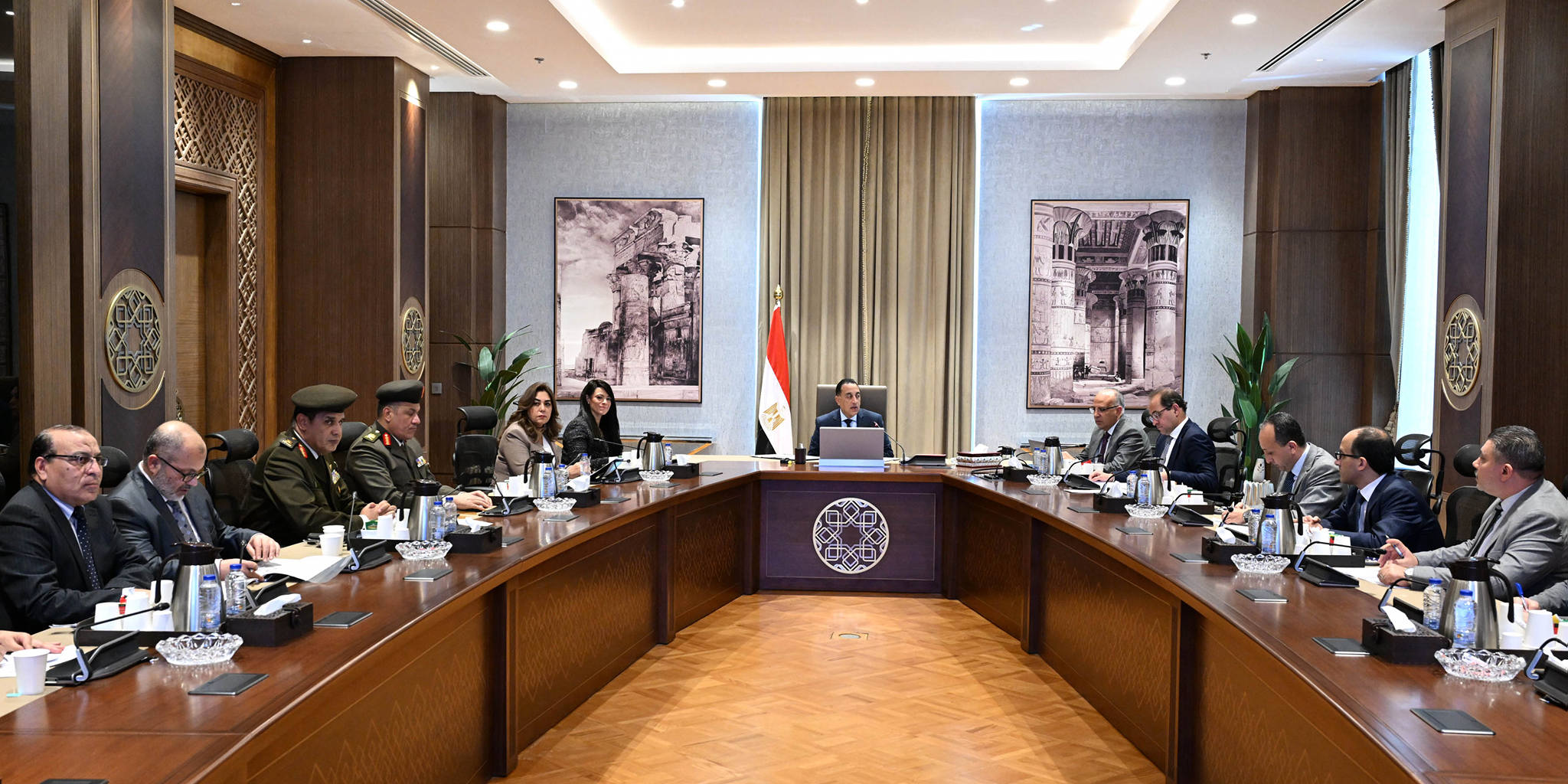 مدبولي يتابع الموقف التنفيذي الحالي لمشروعات حماية الشواطئ