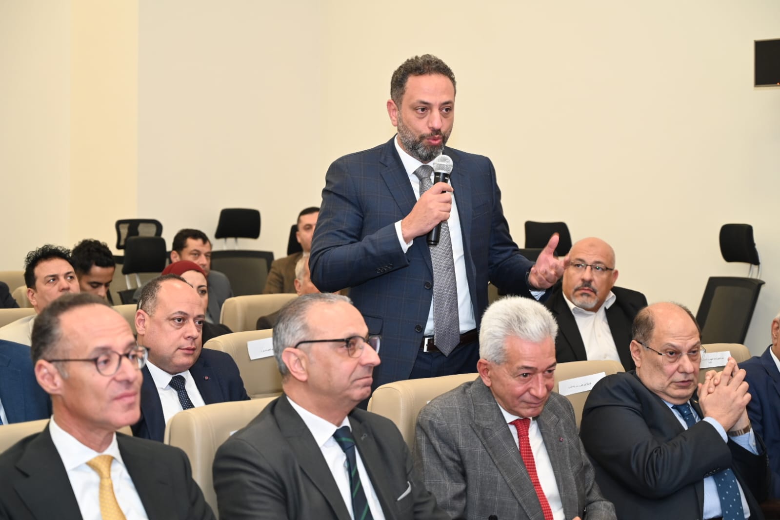 وزير التموين يتابع تأمين احتياجات المواطنين خلال شهر رمضان