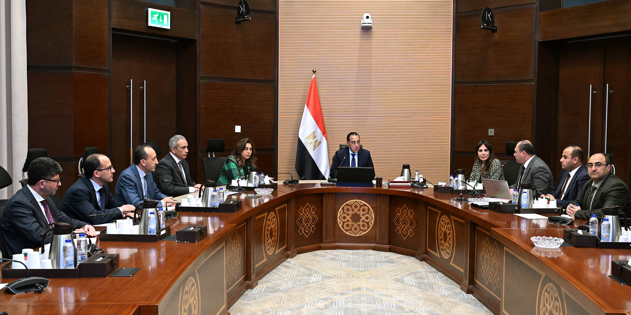 رئيس الوزراء يتابع موقف تنفيذ مشروعات هيئة تنمية الصعيد