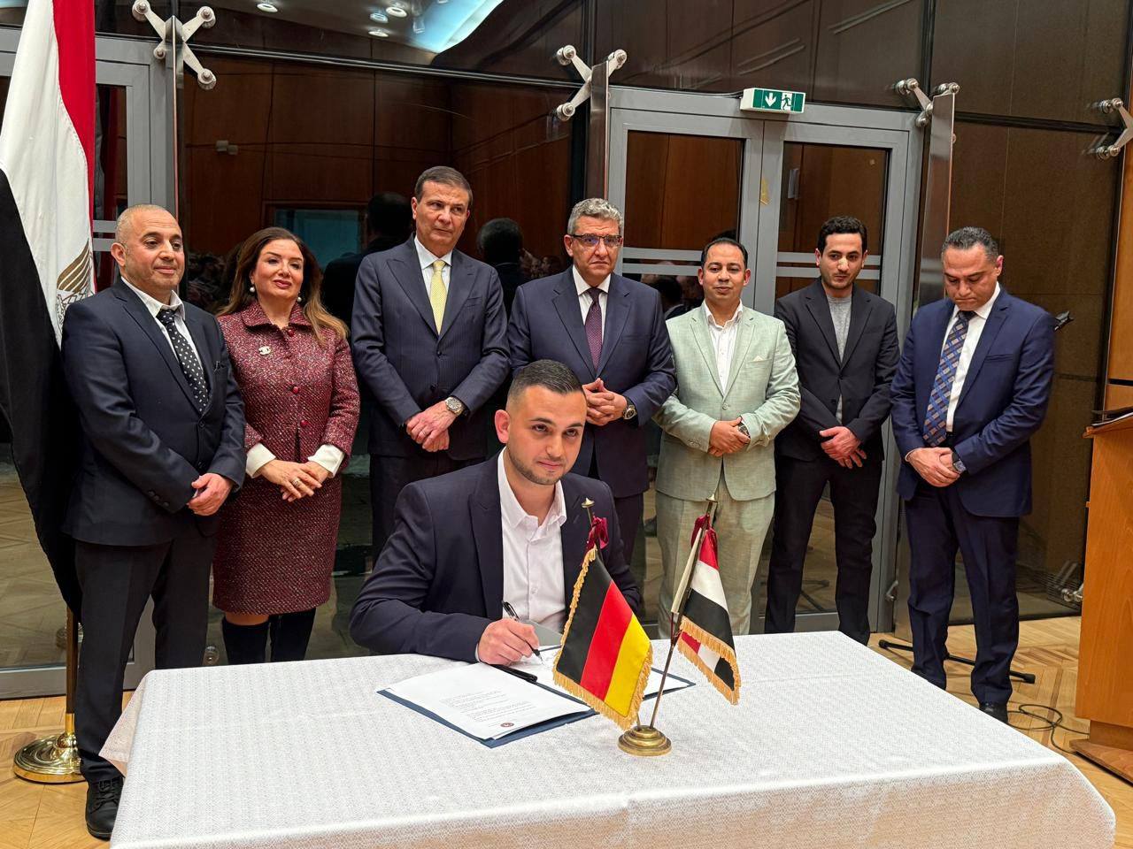 وزير الزراعة يشهد تدشين القنصلية العامة في هامبورج