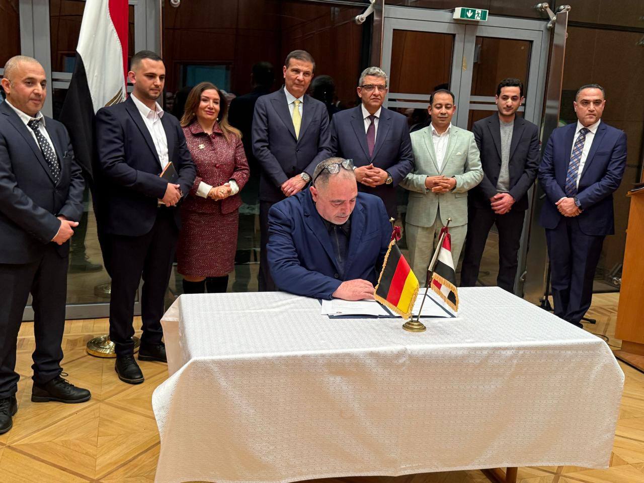 وزير الزراعة يشهد تدشين القنصلية العامة في هامبورج