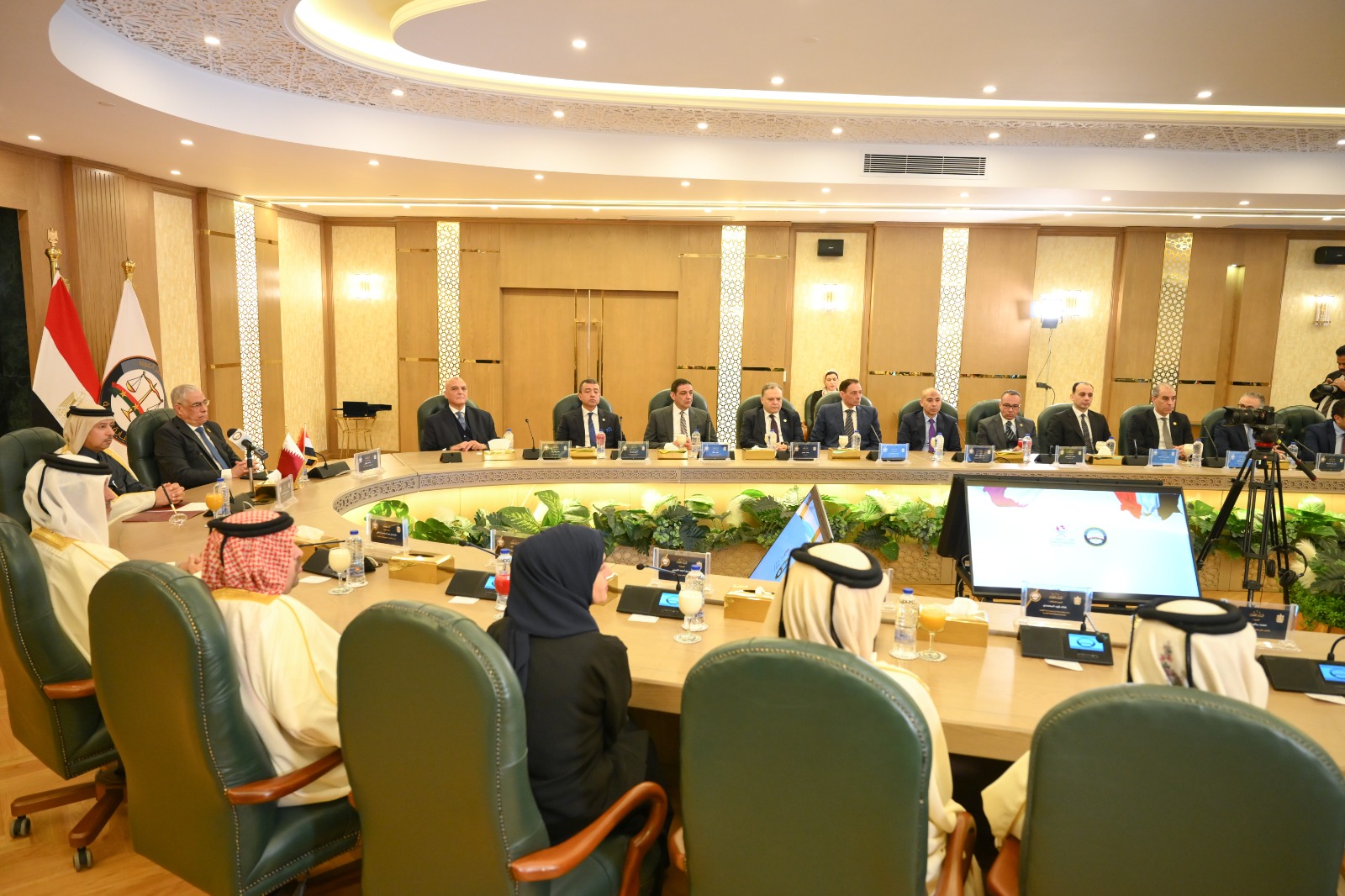 النائب العام يستقبل نظيره القطري