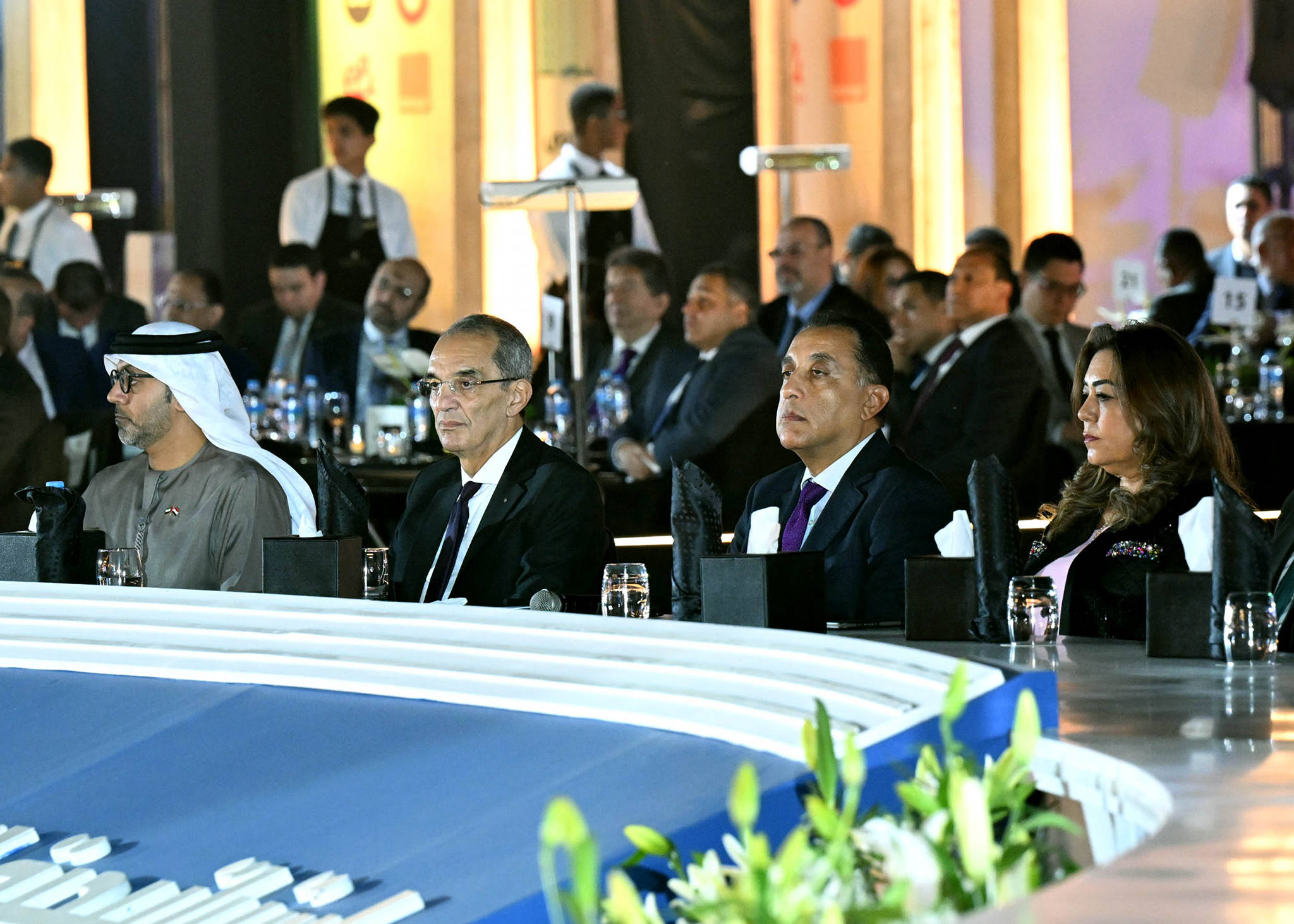 توقيع أكبر صفقة للترددات في تاريخ قطاع الاتصالات