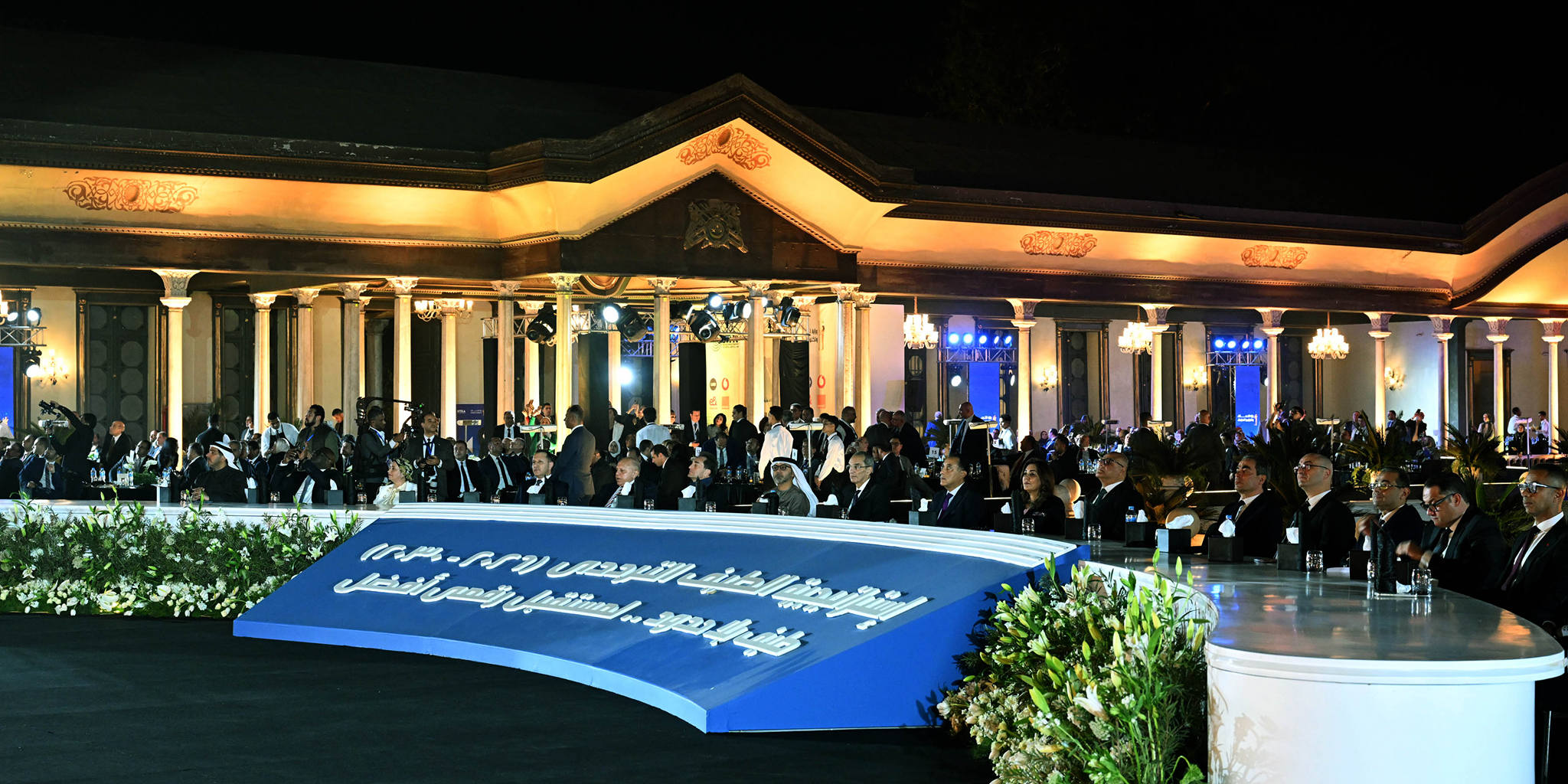 توقيع أكبر صفقة للترددات في تاريخ قطاع الاتصالات