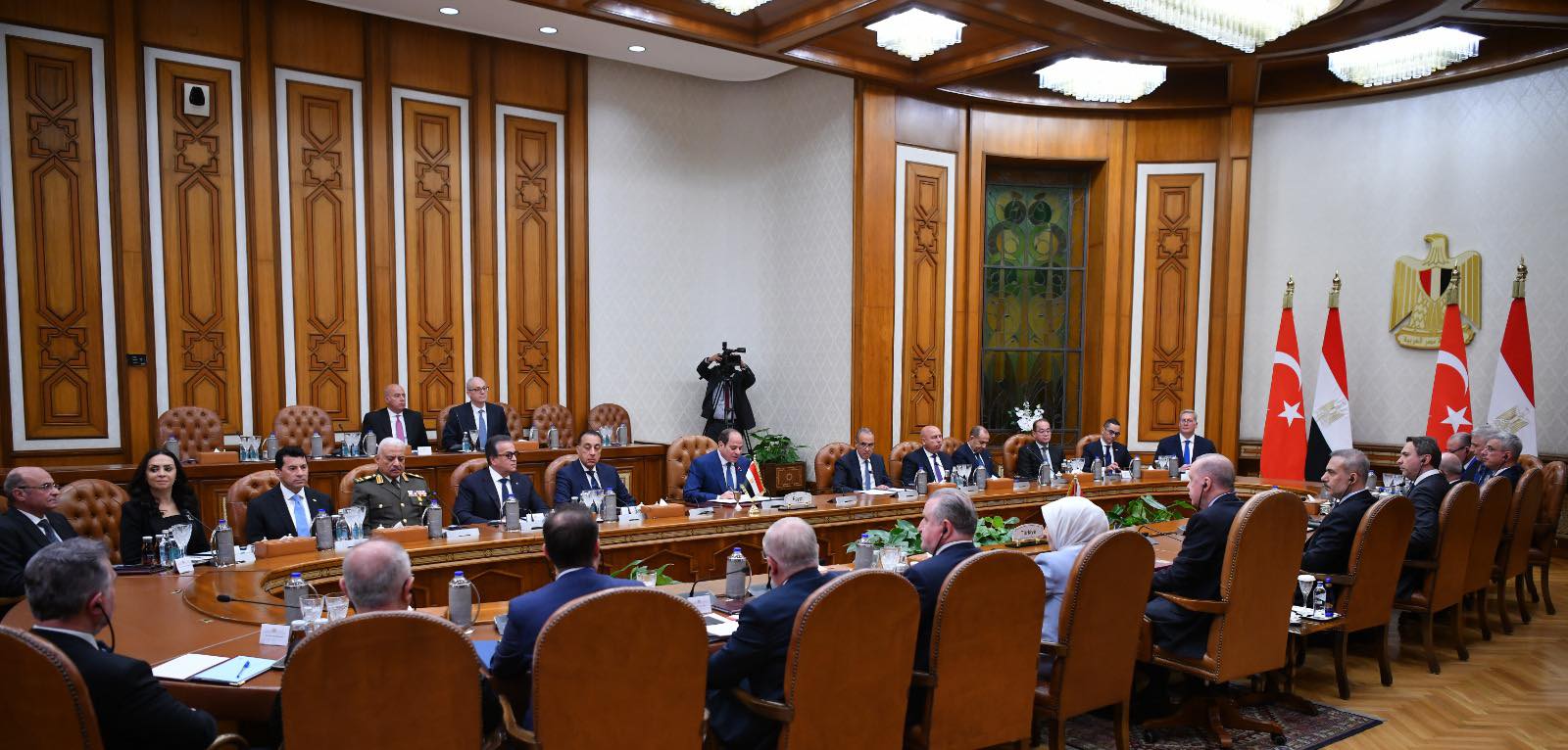 السيسي وأردوغان يشاركان في الجلسة الختامية لمنتدى الأعمال المصري – التركي