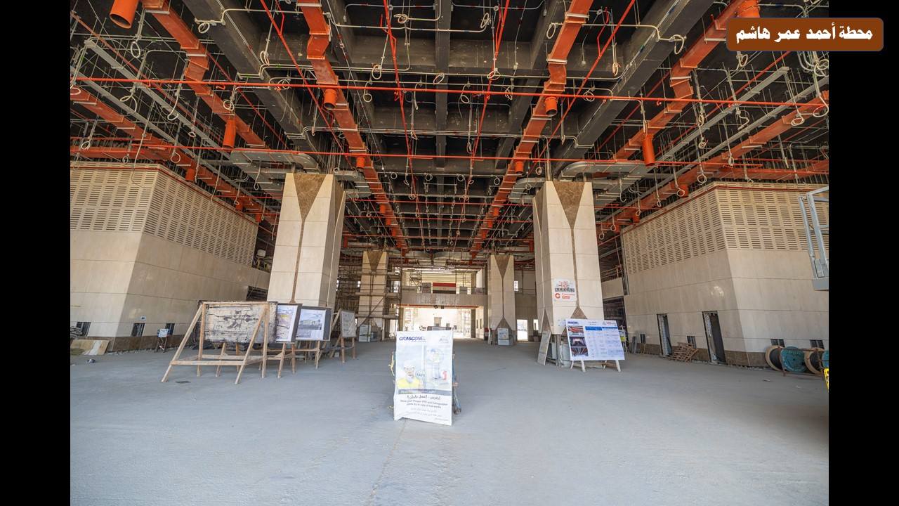 الوزير يتفقد الخط الأول للقطار الكهربائي السريع من العلمين إلى الإسكندرية