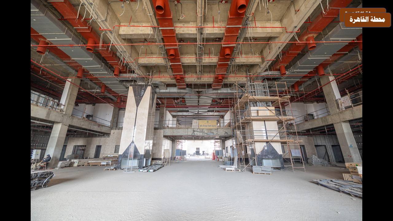 الوزير يتفقد الخط الأول للقطار الكهربائي السريع من العلمين إلى الإسكندرية