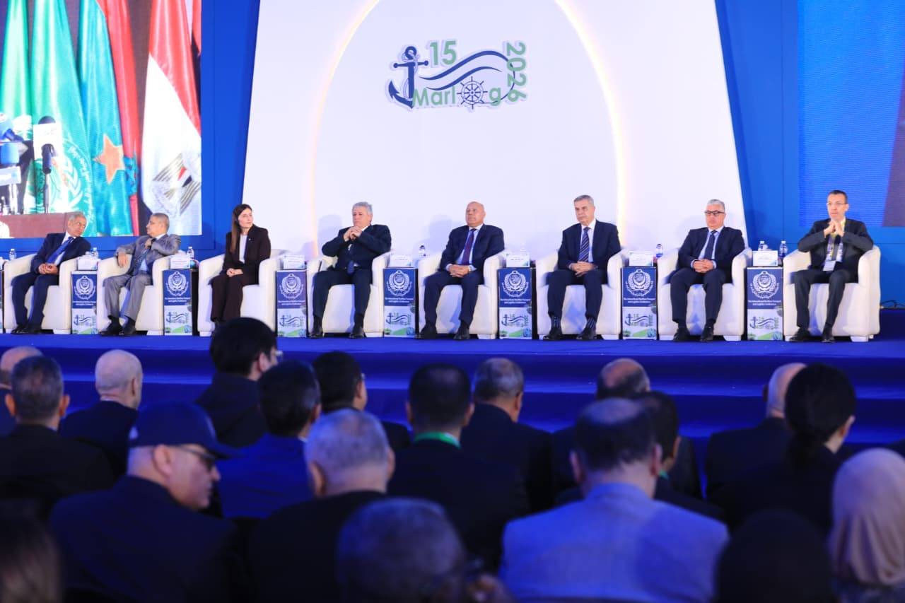 وزير الصناعة يفتتح النسخه الخامسة عشر من المؤتمر الدولي للنقل واللوجستيات