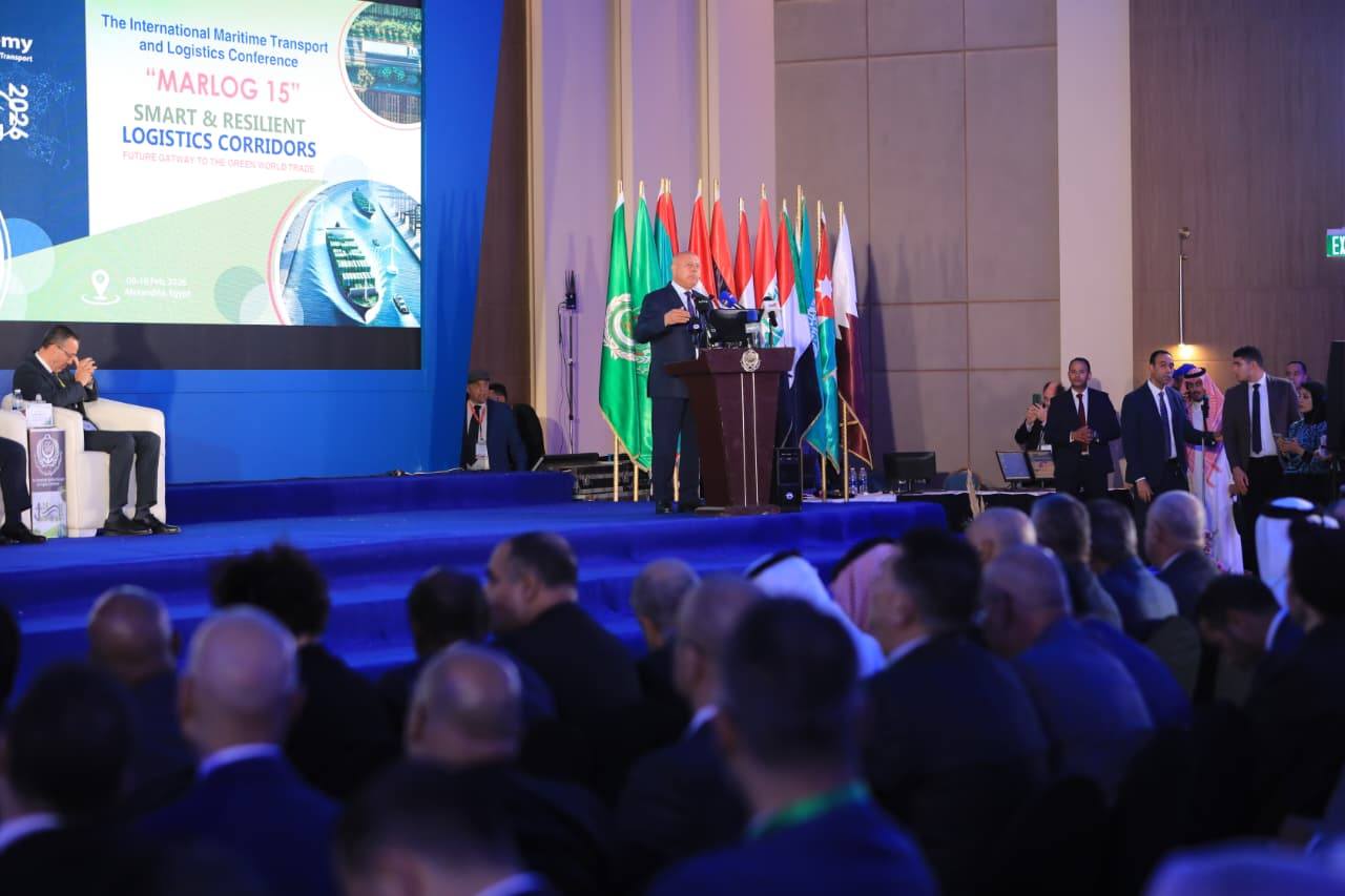 وزير الصناعة يفتتح النسخه الخامسة عشر من المؤتمر الدولي للنقل واللوجستيات