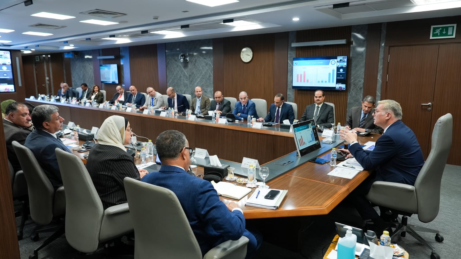 وزير البترول يعتمد الموازنات الاستثمارية لشركتي الإسكندرية والعامرية للبترول 2026–2027